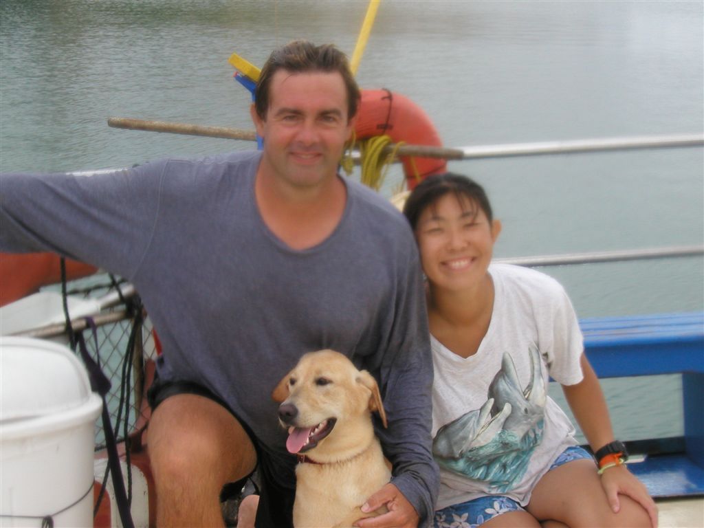 Chris, Yukiko & Hana on the Pura Vida