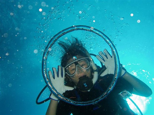 Masumi in a bubble ring at Hap's Reef